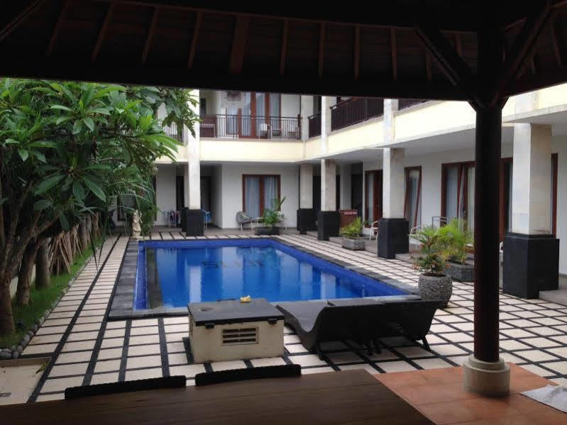 Suji Apartment Bali Екстер'єр фото